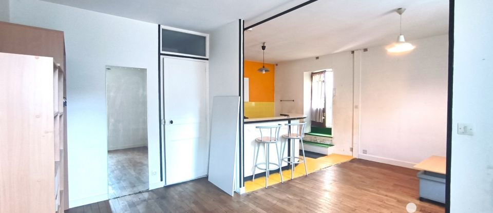 Immeuble de 68 m² à Poitiers (86000)