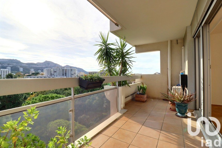 Apartment 3 rooms of 73 m² in Marseille (13008)