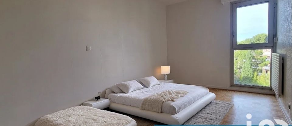 Apartment 3 rooms of 73 m² in Marseille (13008)