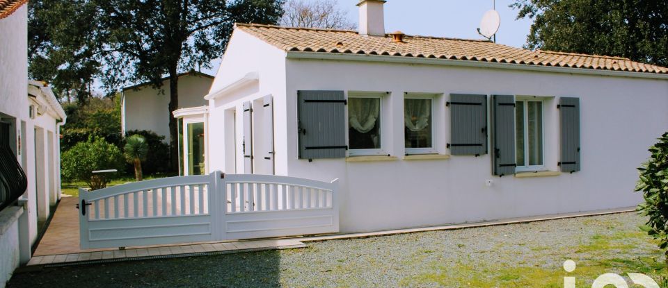 Maison 5 pièces de 104 m² à Dolus-d'Oléron (17550)