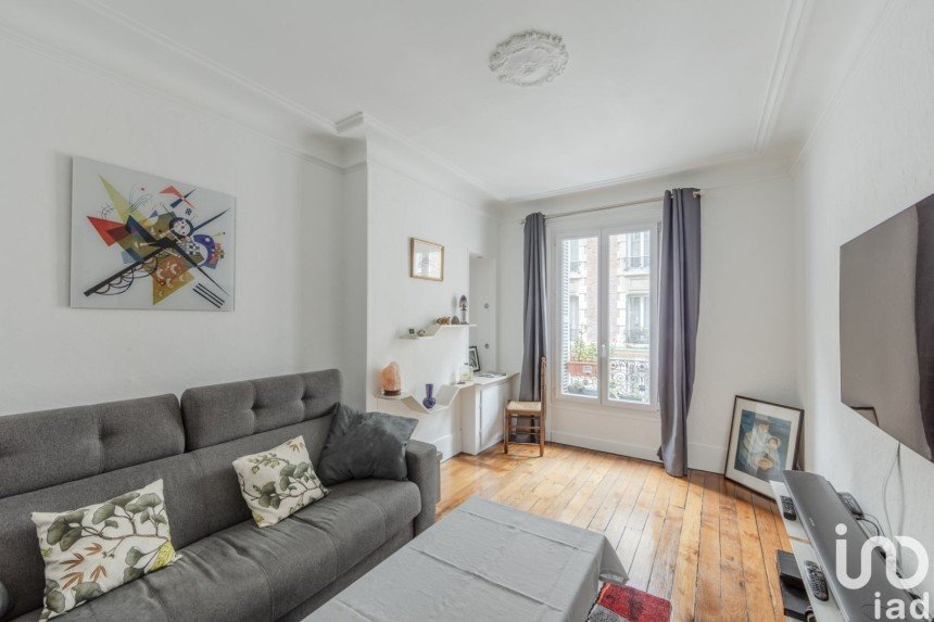 Appartement 2 pièces de 47 m² à Paris (75015)