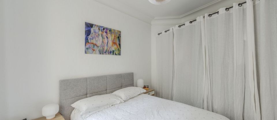 Appartement 2 pièces de 47 m² à Paris (75015)