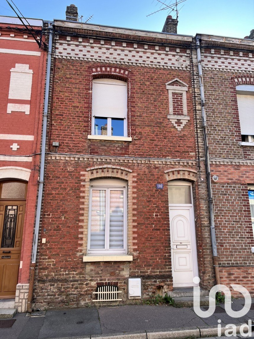 Town house 4 rooms of 90 m² in Amiens (80090)