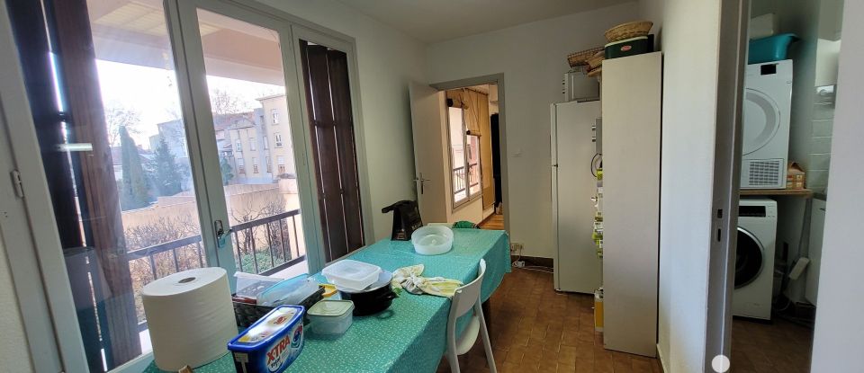 Appartement 5 pièces de 110 m² à Avignon (84000)