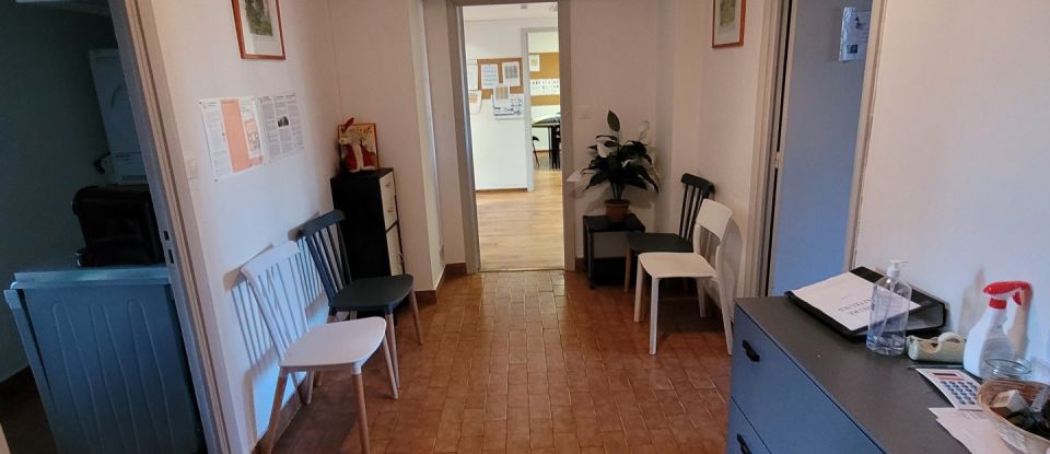 Appartement 5 pièces de 110 m² à Avignon (84000)