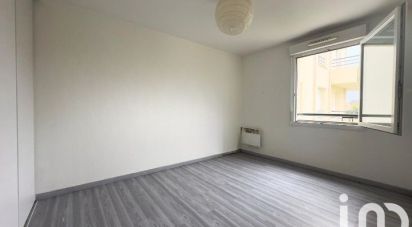 Appartement 2 pièces de 45 m² à Lèves (28300)