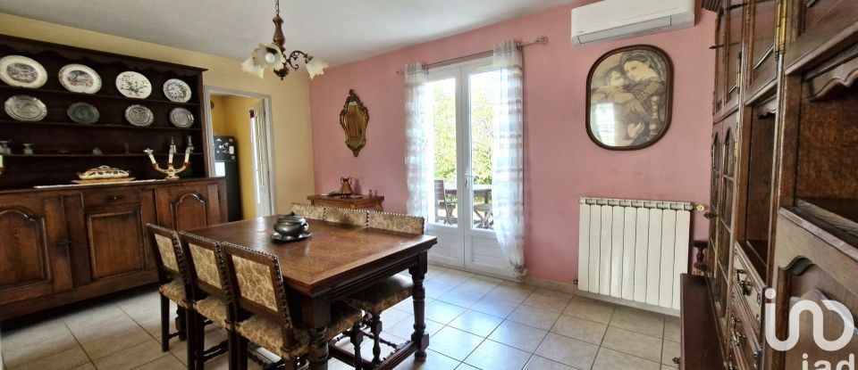 Maison 3 pièces de 92 m² à Villevieille (30250)