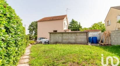 Maison 7 pièces de 132 m² à Les Mureaux (78130)