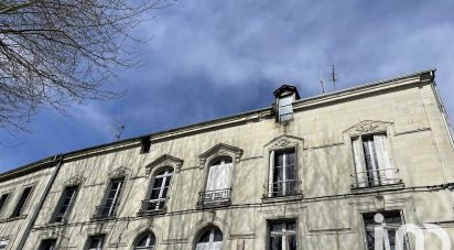 Immeuble de 350 m² à Chinon (37500)