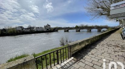 Immeuble de 350 m² à Chinon (37500)