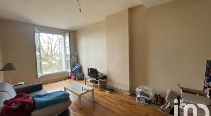 Immeuble de 350 m² à Chinon (37500)