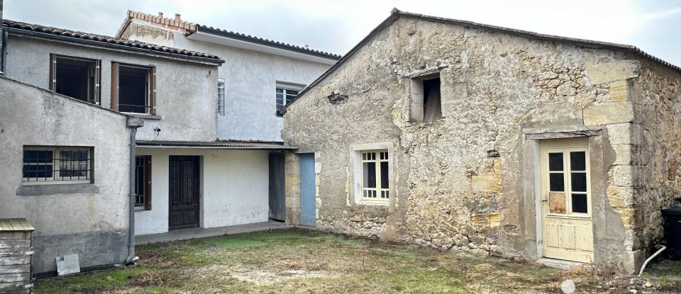 Maison de village 5 pièces de 103 m² à Montcaret (24230)