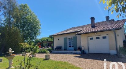 Maison 4 pièces de 102 m² à Saint-Rémy (24700)