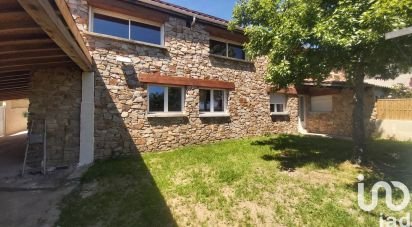 Maison 8 pièces de 240 m² à Saint-Martin-la-Plaine (42800)