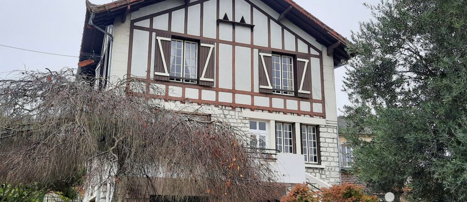 Maison 7 pièces de 170 m² à Thomery (77810)