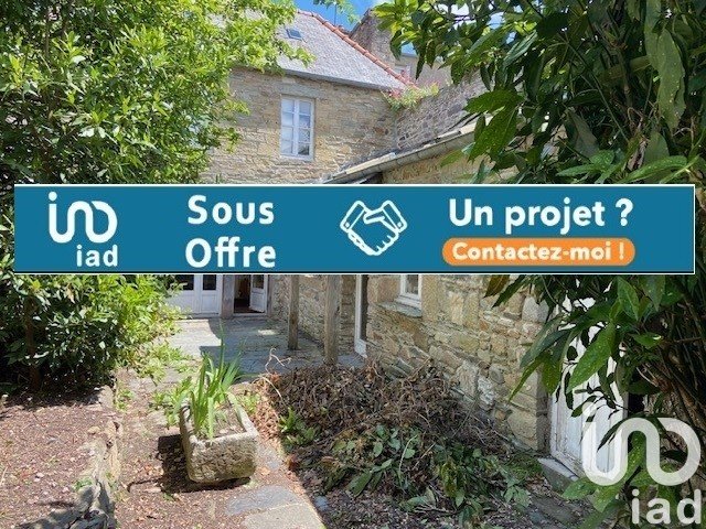 Town house 10 rooms of 155 m² in Lannion (22300)