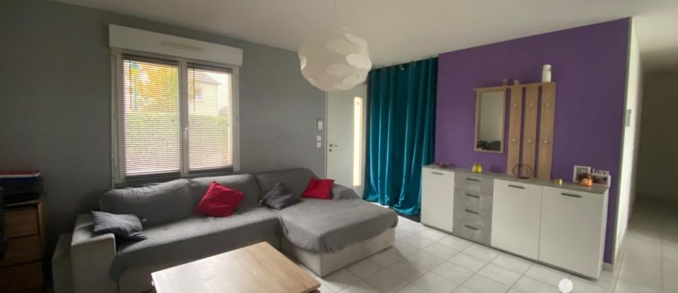 Maison 5 pièces de 87 m² à Saint-Ay (45130)