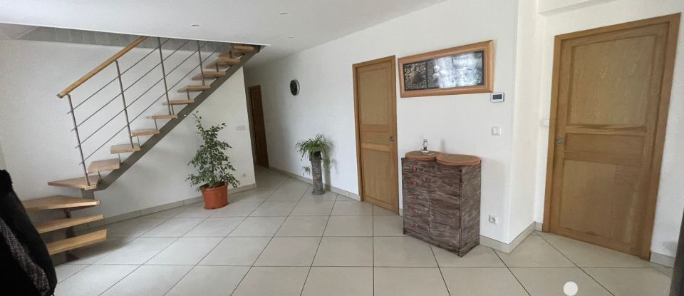 Maison 7 pièces de 150 m² à Étrépilly (02400)