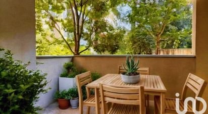 Appartement 3 pièces de 55 m² à Toulon (83100)