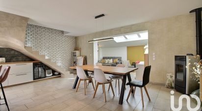 Maison 6 pièces de 123 m² à Le Beausset (83330)