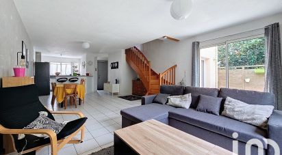 Maison 4 pièces de 97 m² à Port-Saint-Père (44710)