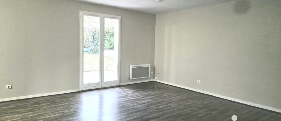 Maison 4 pièces de 96 m² à Vaux-le-Pénil (77000)