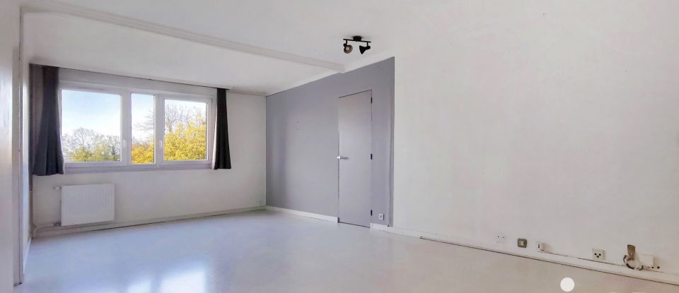 Appartement 4 pièces de 84 m² à Montreuil (93100)