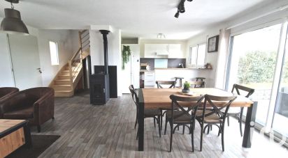 Maison traditionnelle 4 pièces de 93 m² à Chasné-sur-Illet (35250)