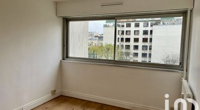 Appartement 2 pièces de 47 m² à Paris (75015)