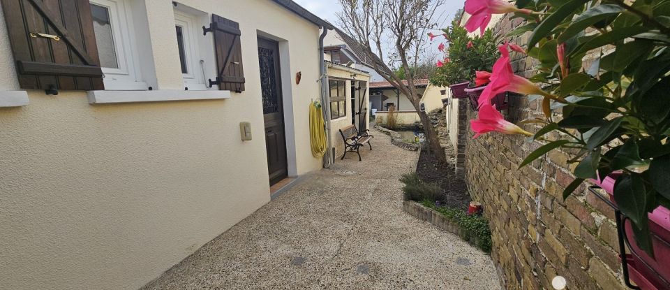 Townhouse 4 rooms of 92 m² in Pont-Sainte-Maxence (60700)