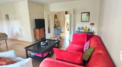 Appartement 5 pièces de 85 m² à Ville-d'Avray (92410)