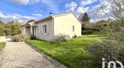 Maison 4 pièces de 75 m² à Quinçay (86190)