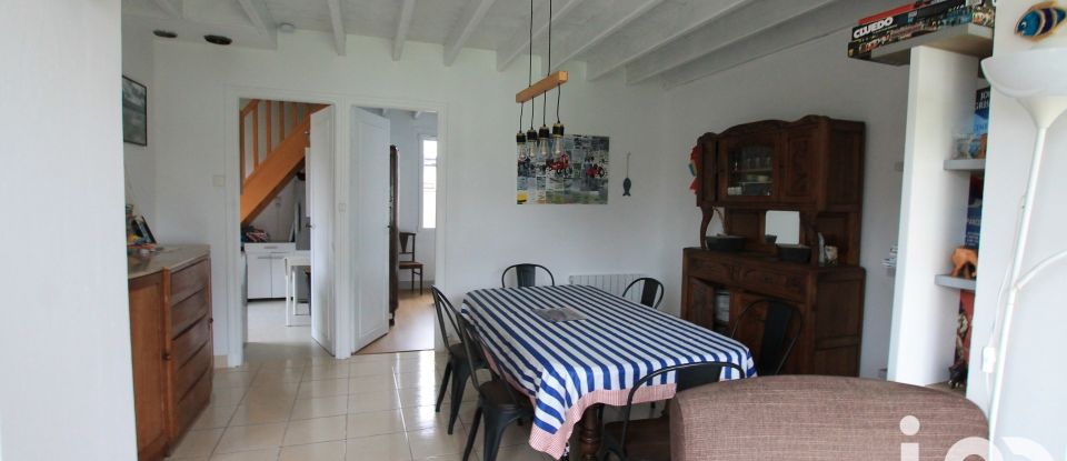 House 5 rooms of 58 m² in Pirou (50770)