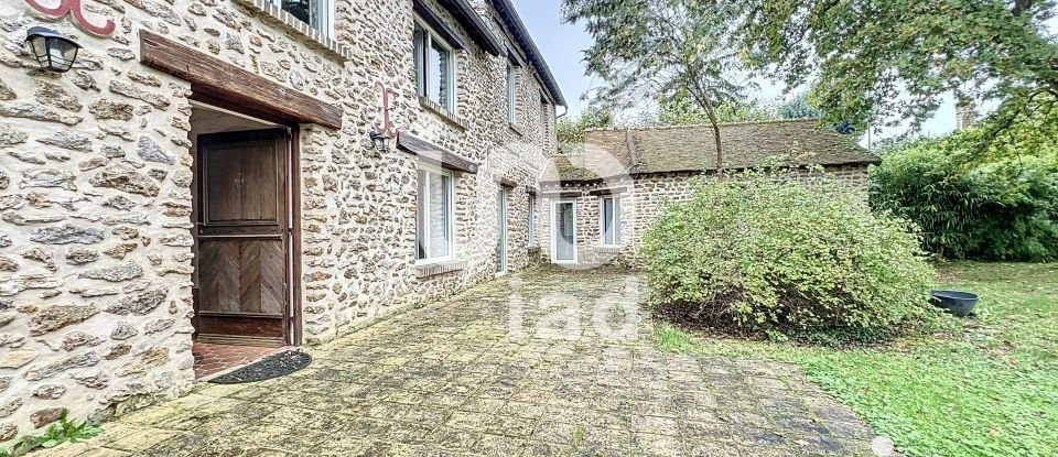 Maison 7 pièces de 203 m² à Houlbec-Cocherel (27120)