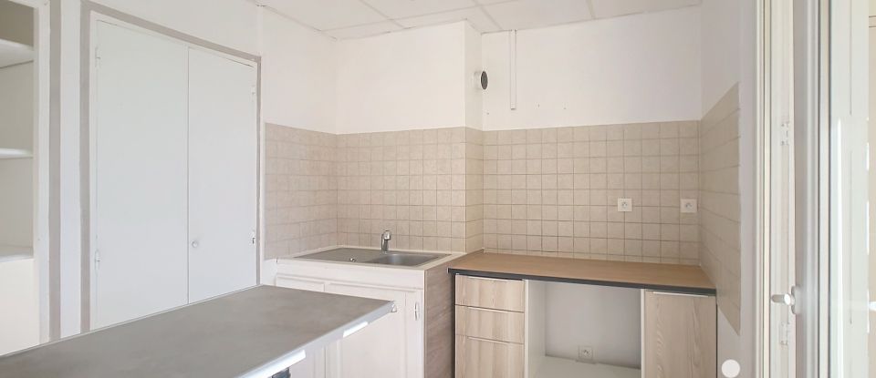 Apartment 3 rooms of 54 m² in Digne-les-Bains (04000)