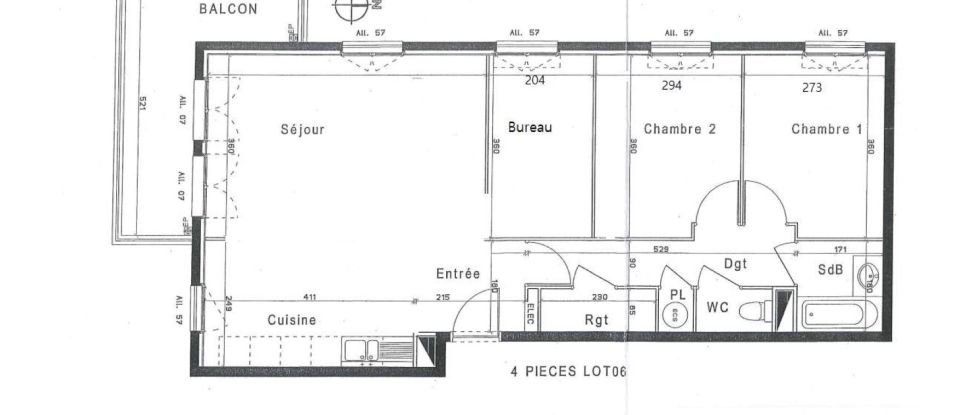 Appartement 4 pièces de 73 m² à Le Plessis-Trévise (94420)