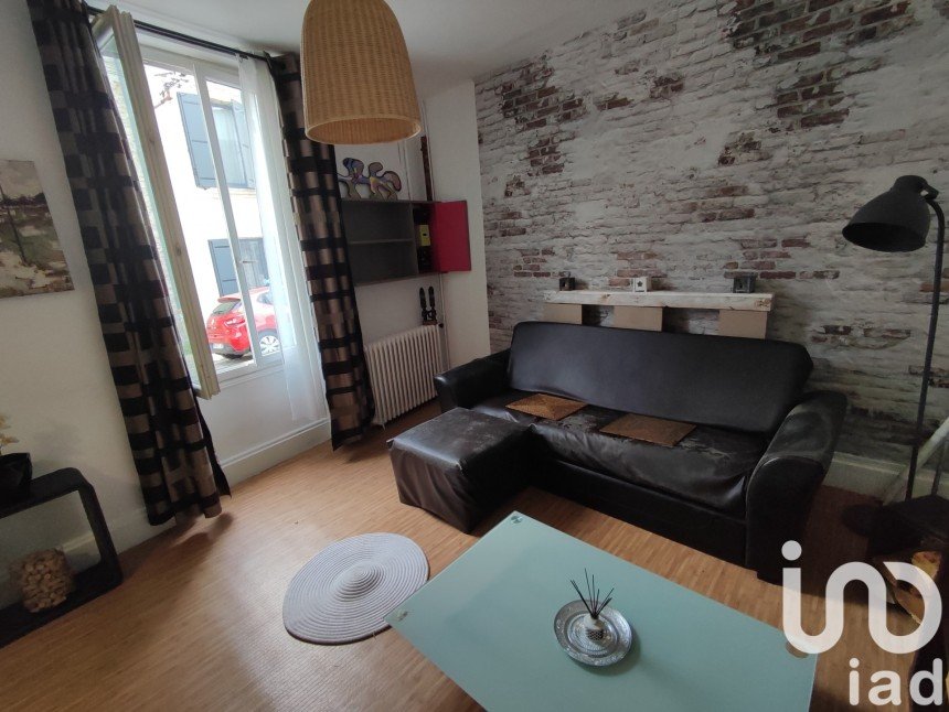 Town house 4 rooms of 75 m² in Agen (47000)