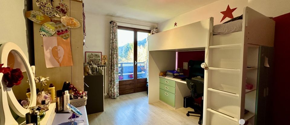 Apartment 4 rooms of 74 m² in Saint-Jeoire (74490)