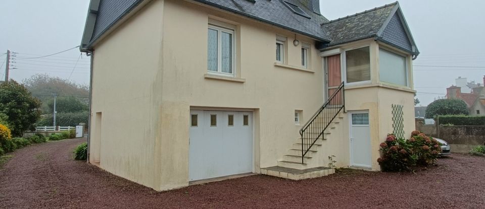 House 5 rooms of 125 m² in Perros-Guirec (22700)