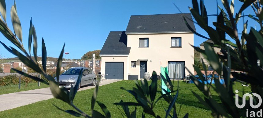 Maison 6 pièces de 105 m² à Neufchâtel-en-Bray (76270)