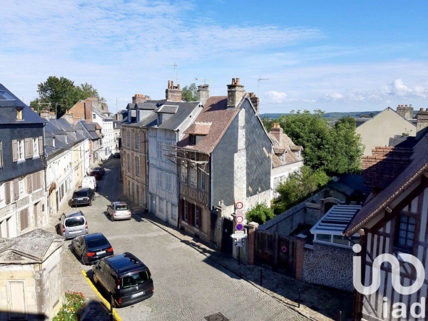 Appartement 5 pièces de 98 m² à Honfleur (14600)