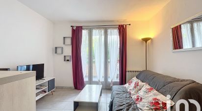 Studio 1 pièce de 23 m² à Saint-Mandrier-sur-Mer (83430)