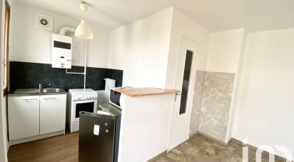 Studio 1 pièce de 23 m² à Nîmes (30000)