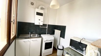 Studio 1 pièce de 23 m² à Nîmes (30000)