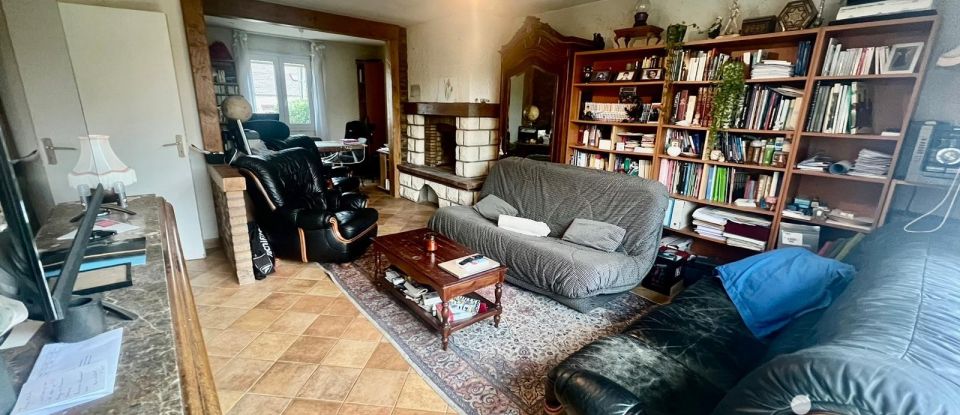 Traditional house 7 rooms of 146 m² in Verneuil-sur-Seine (78480)