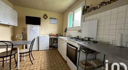 House 2 rooms of 65 m² in Chezal-Benoît (18160)