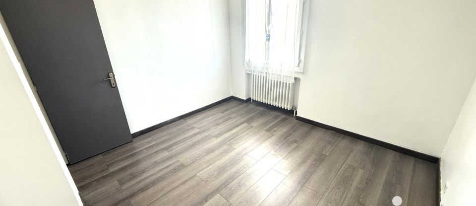 Maison 7 pièces de 143 m² à Montélimar (26200)