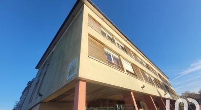 Appartement 3 pièces de 65 m² à Gruchet-le-Valasse (76210)