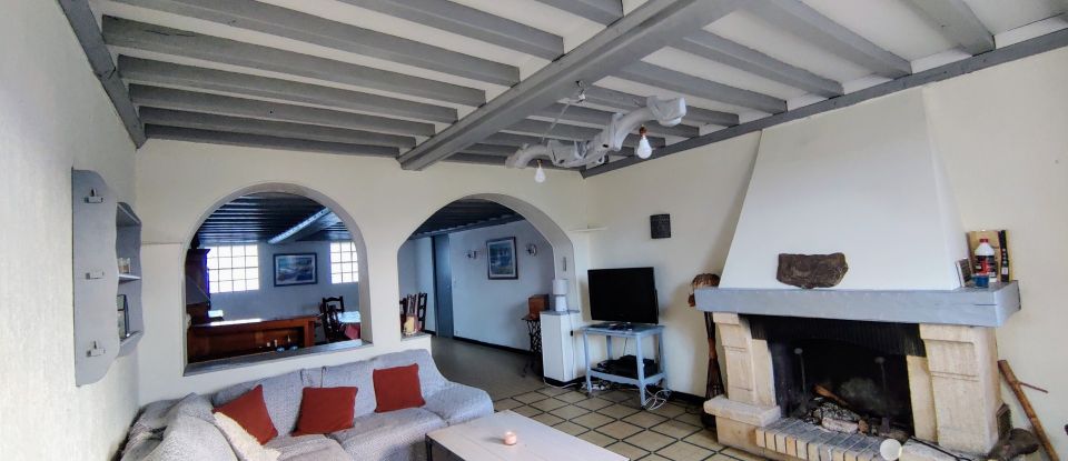 Maison traditionnelle 6 pièces de 131 m² à Petiville (14390)