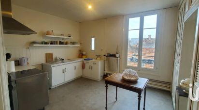 Apartment 4 rooms of 99 m² in Troyes (10000)